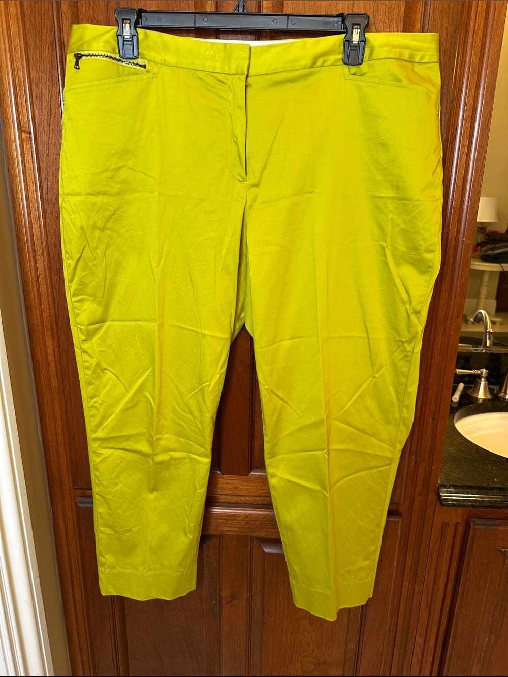 Jones New York Bright Lime Green Straight-Leg Pants